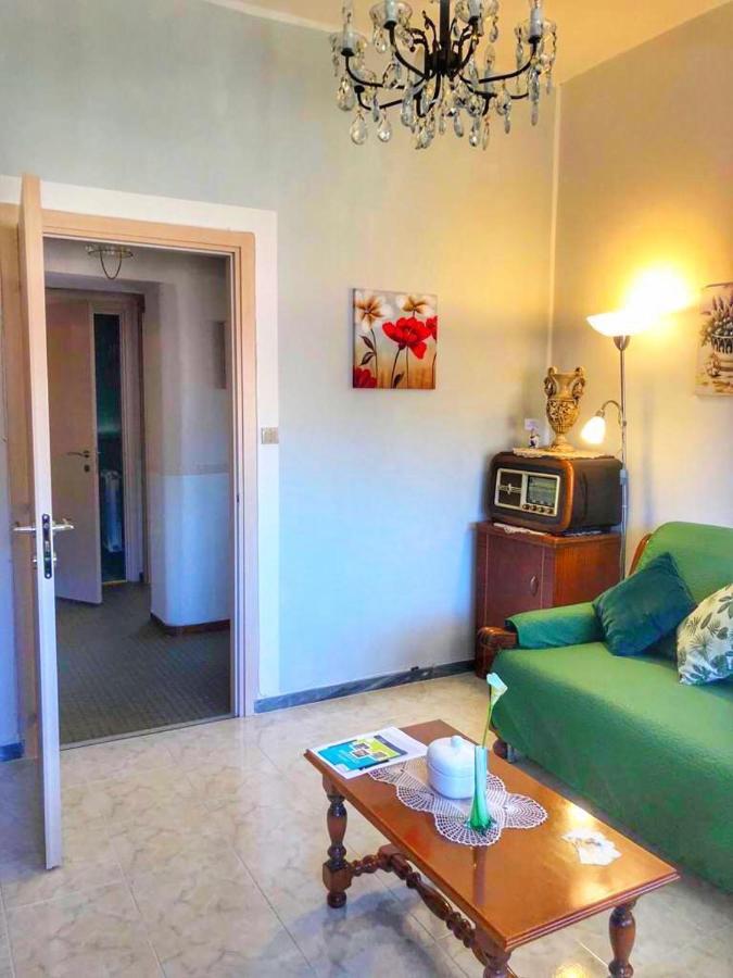 Intero Appartamento Dei Pini - Posto Auto Incluso - 4 Piano Senza Ascensore Tivoli Zewnętrze zdjęcie